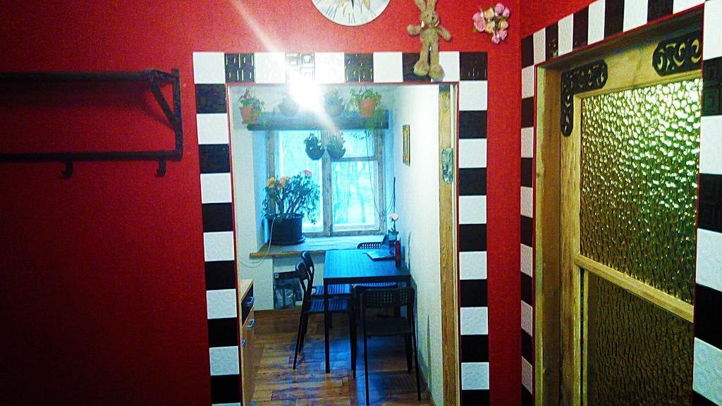 Picturesque Apartment Into Antique Fortress 다우가프필스 객실 사진