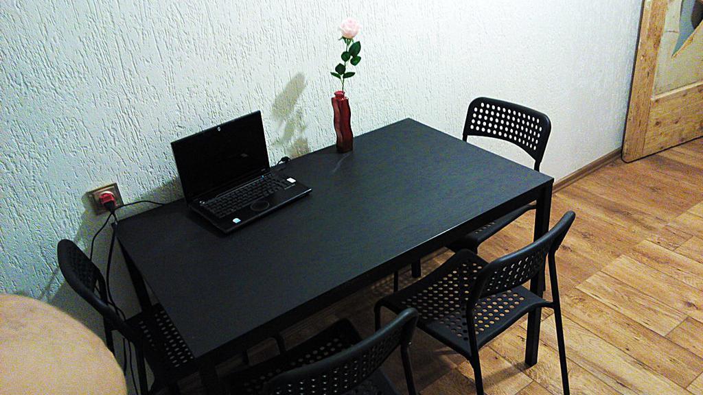 Picturesque Apartment Into Antique Fortress 다우가프필스 객실 사진